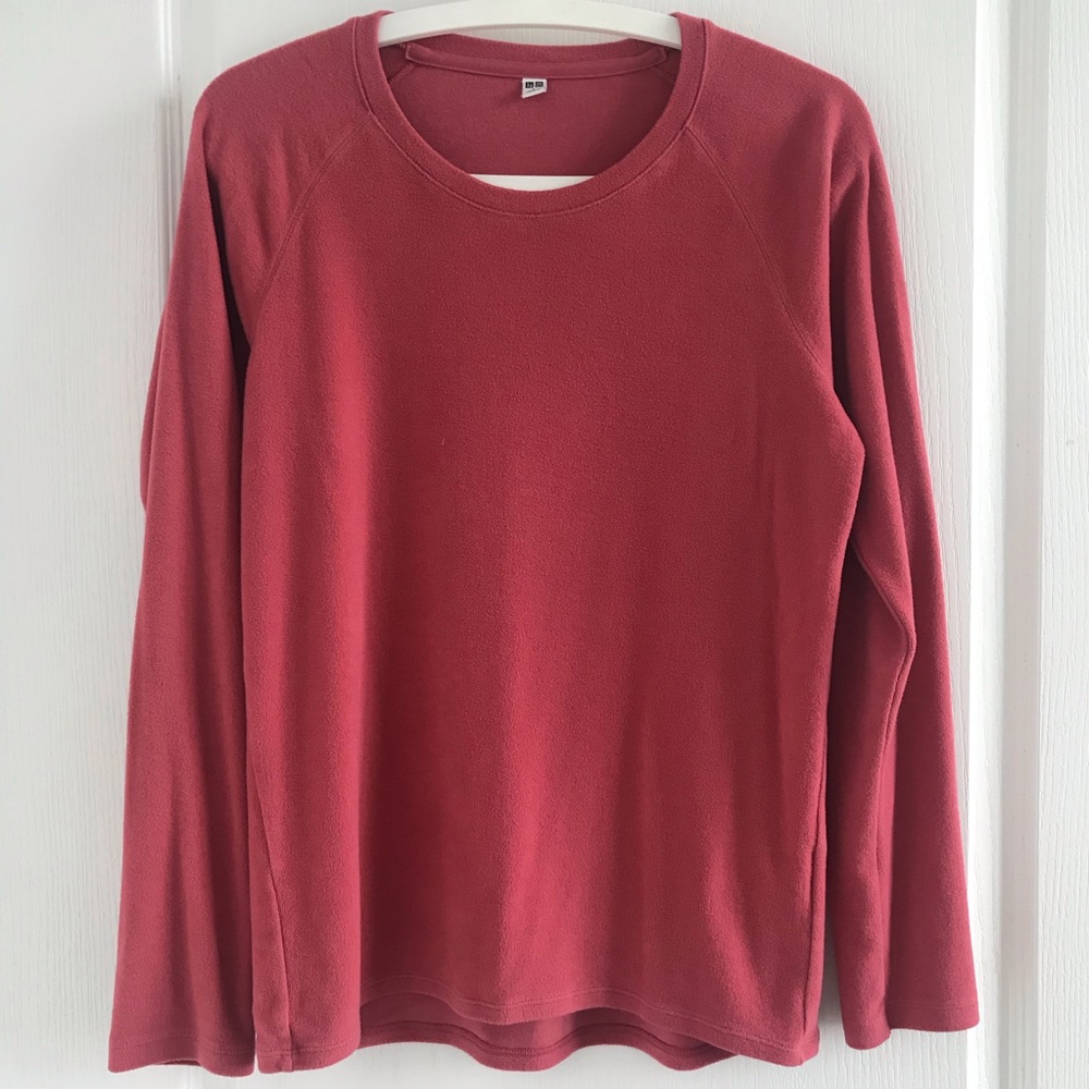 Uniqlo Heattech long sleeved thermal top size L